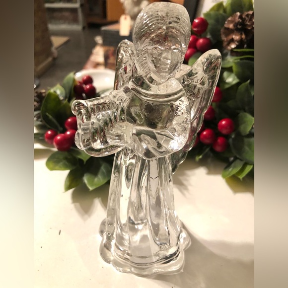 8787 Crystal Clear Angel Playing Harp Taper Candle Holder - Picture 1 of 10